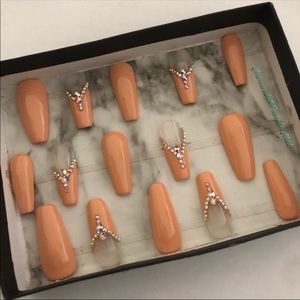 Authentic custom press on nails